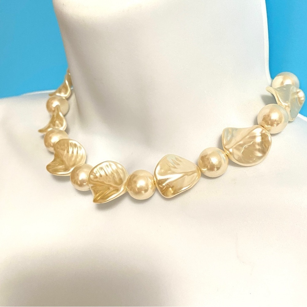 Faux Pearls & Shells Gold Chain Necklace